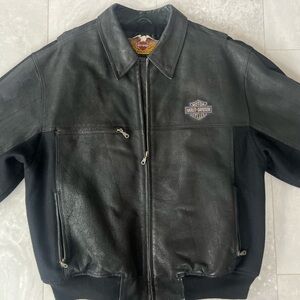 Harley-Davidson black jacket - Men’s XL - leather chest with fabric sleeves
